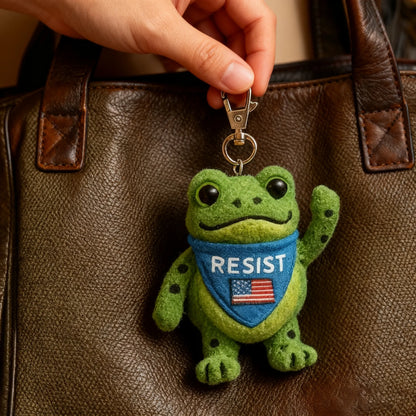 🐸 Portland Frog Reminder Keychain 💪
