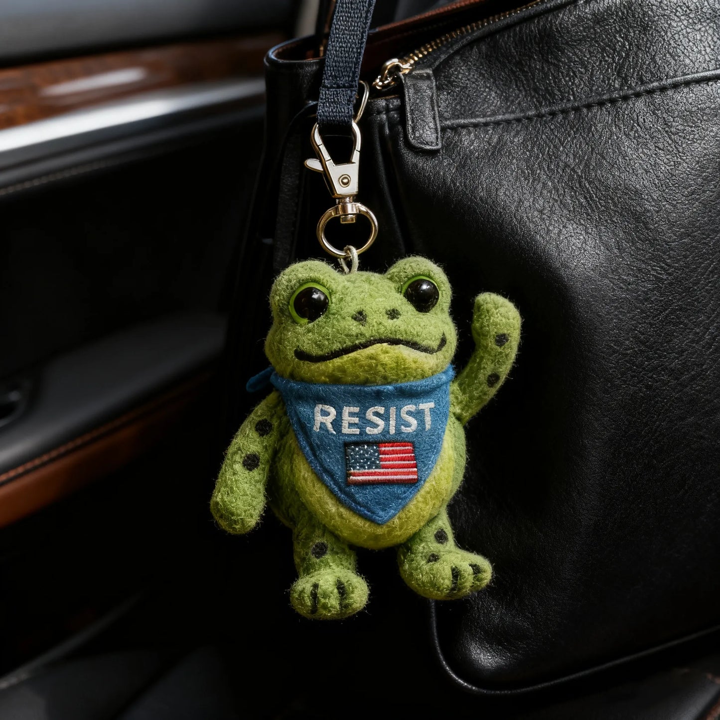 🐸 Portland Frog Reminder Keychain 💪